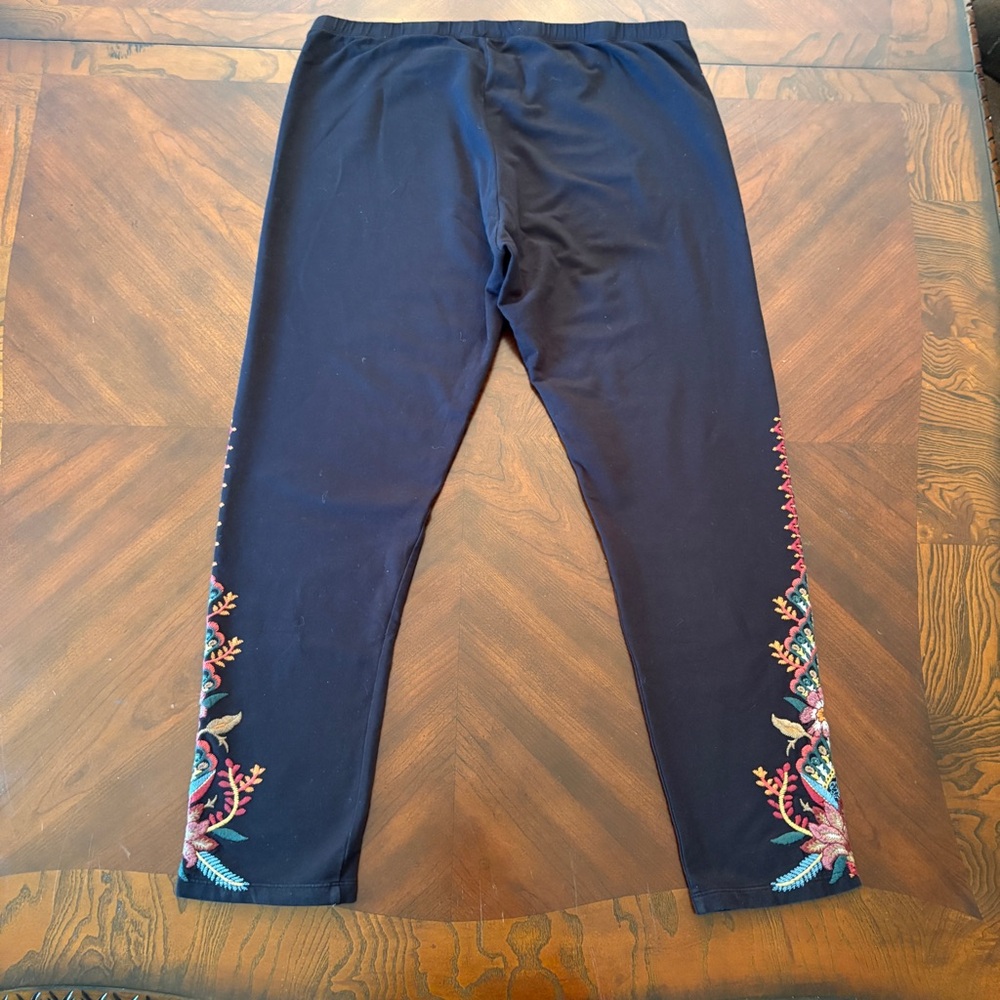 Johnny Was Avita Embroidered Leggings - XL JW Black - Cottage Core - Picture 8 of 14